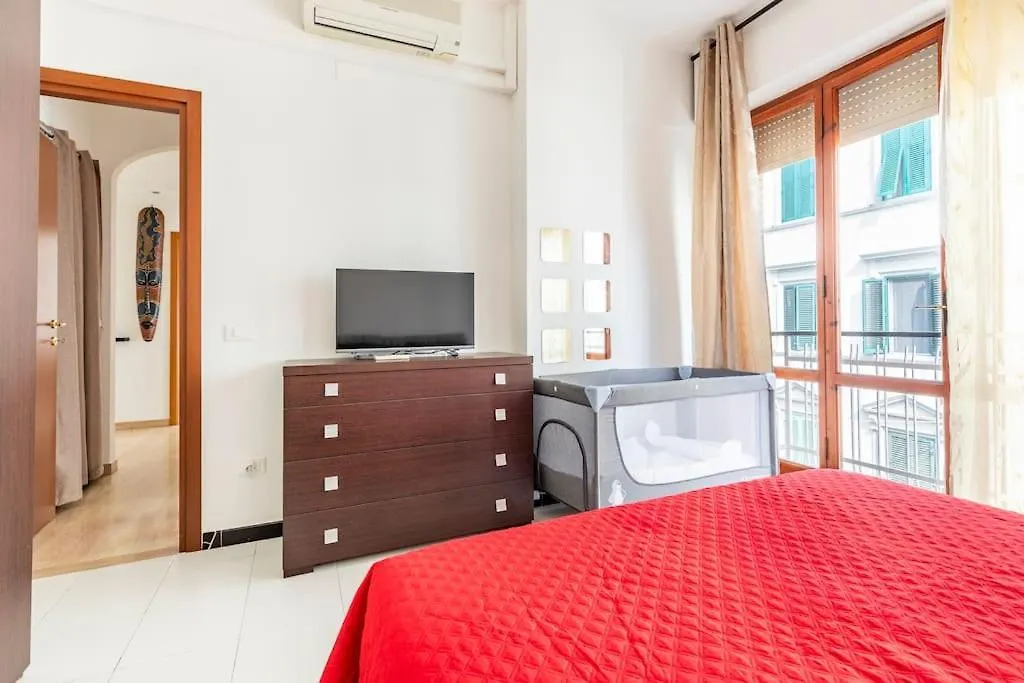 Casa Etruschi - Appartamento Con Posto Auto Livorno Apartamento